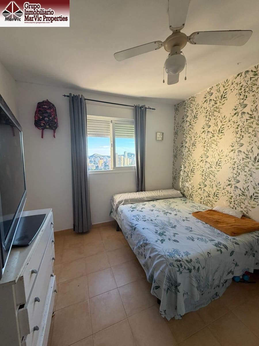 2 bedroom Flat for sale in Benidorm with pool garage - € 336,000 (Ref: 9890415)