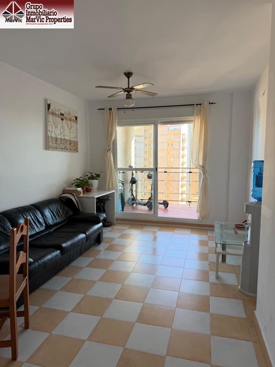 2 bedroom Flat for sale in Benidorm with pool garage - € 336,000 (Ref: 9890415)