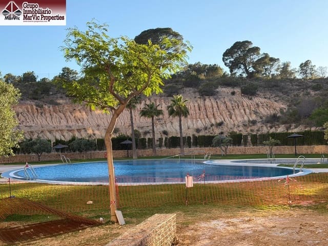 2 bedroom Flat for sale in Via Parque, Benidorm with pool garage - € 336,000 (Ref: 9890415)