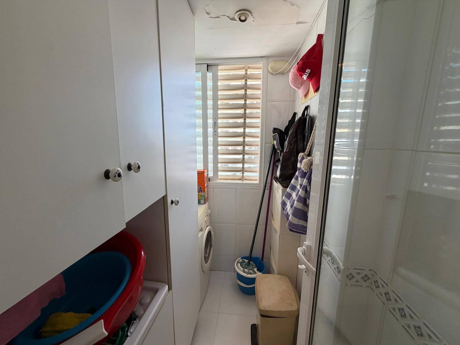 2 sovrum Lägenhet till salu i Benidorm med pool garage - 415 000 € (Ref: 9892405)
