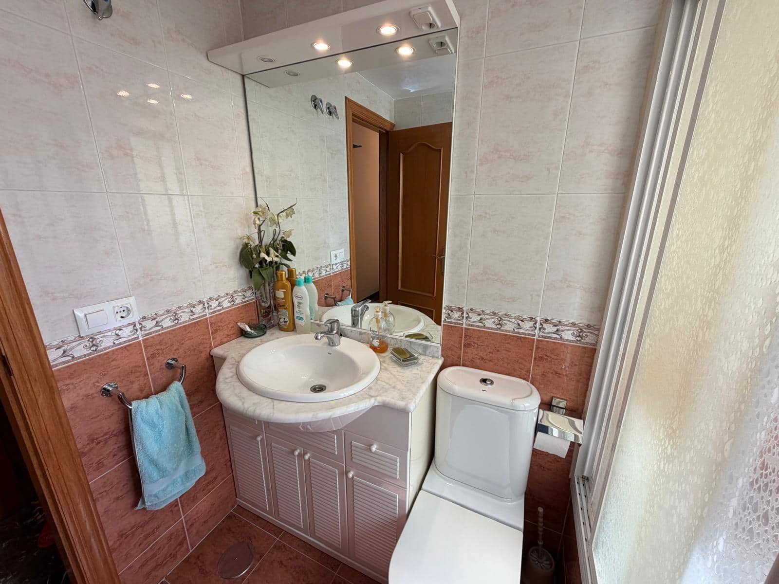 2 sovrum Lägenhet till salu i Benidorm med pool garage - 415 000 € (Ref: 9892405)