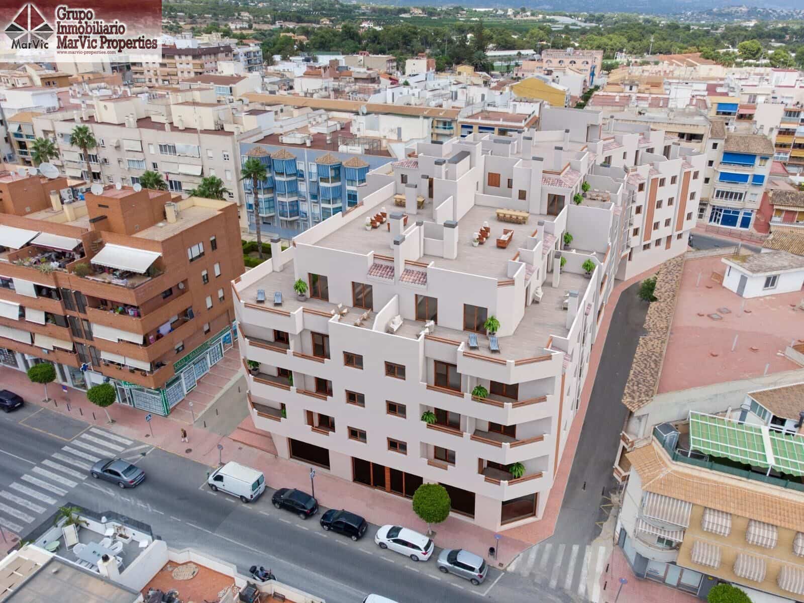 3 quarto Apartamento para venda em Alfaz del Pi / L'Alfas del Pi - 320 000 € (Ref: 9898713)