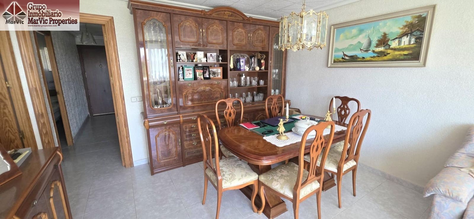 2 Zimmer Apartment zu verkaufen in Benidorm mit Pool - 185.000 € (Ref: 9908061)