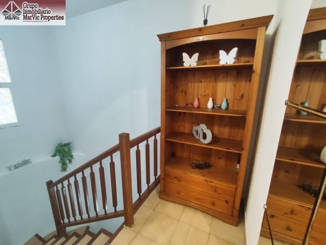 4 Zimmer Villa zu verkaufen in Rincón de Loix, Benidorm mit Pool - 418.950 € (Ref: 9913202)