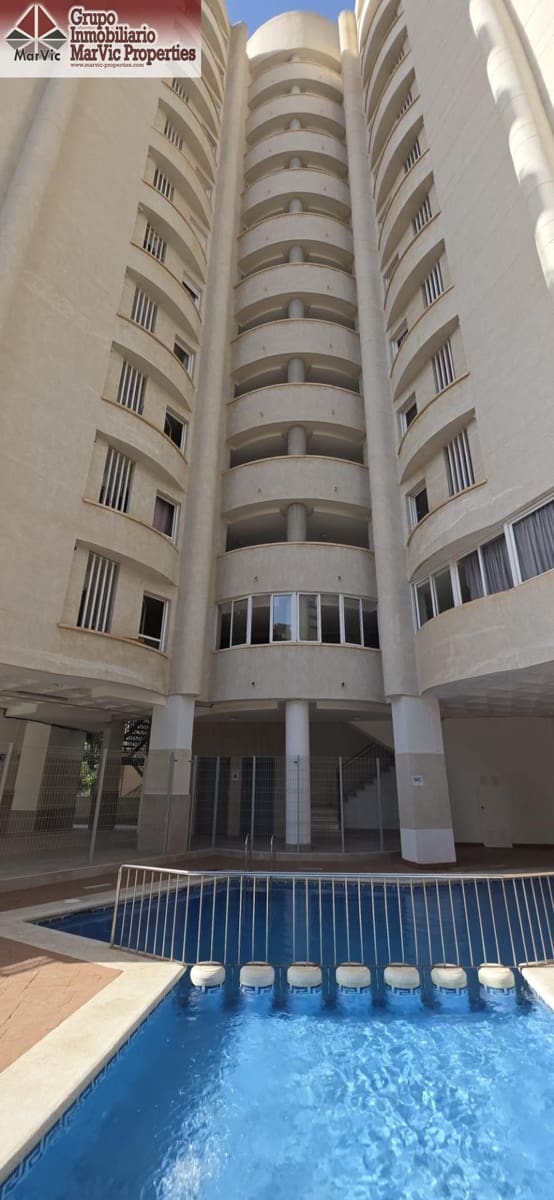 2 Zimmer Wohnung zu vermieten in Benidorm mit Pool Garage - 1.300 € (Ref: 9920455)