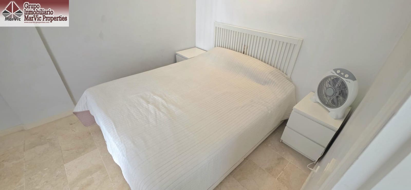 2 Zimmer Wohnung zu vermieten in Benidorm mit Pool Garage - 1.300 € (Ref: 9920455)