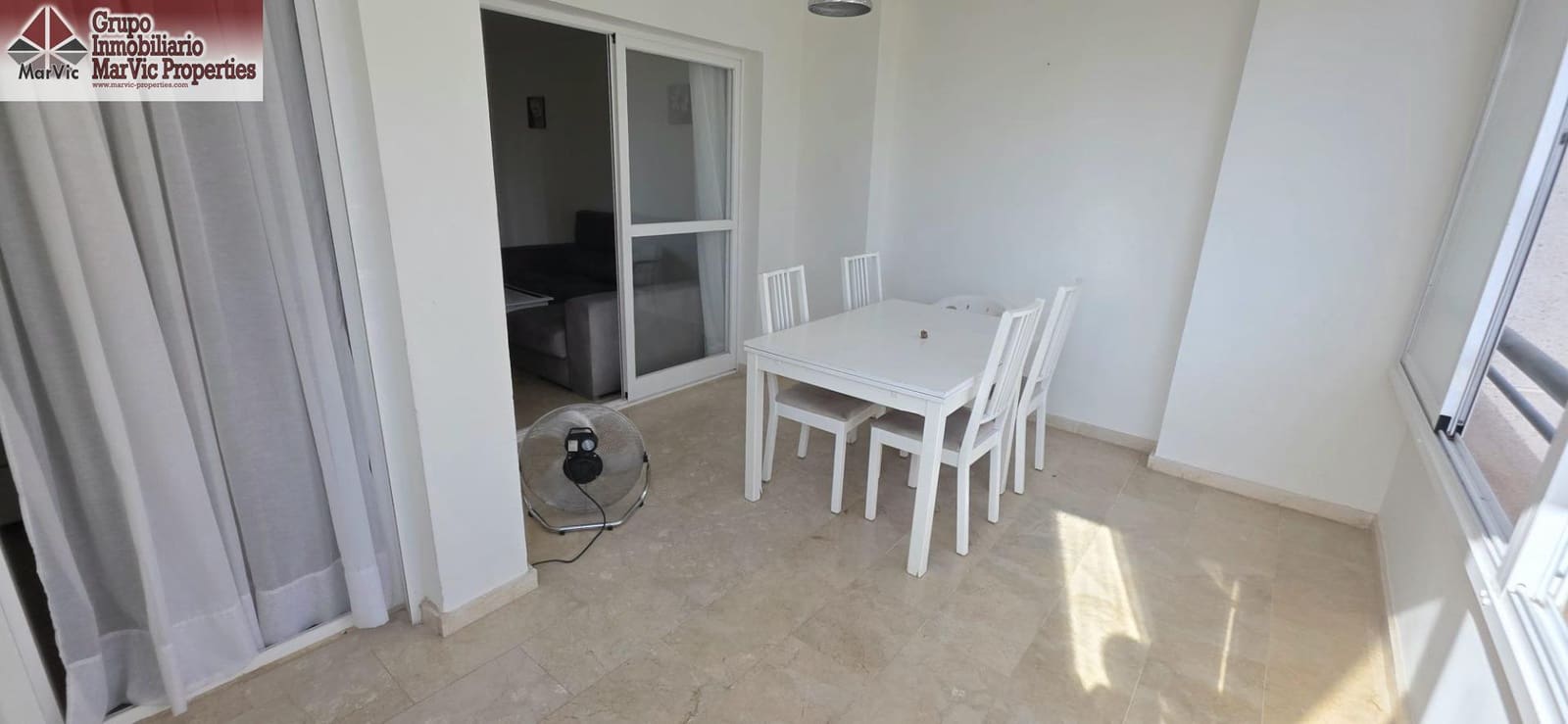 2 Zimmer Wohnung zu vermieten in Benidorm mit Pool Garage - 1.300 € (Ref: 9920455)
