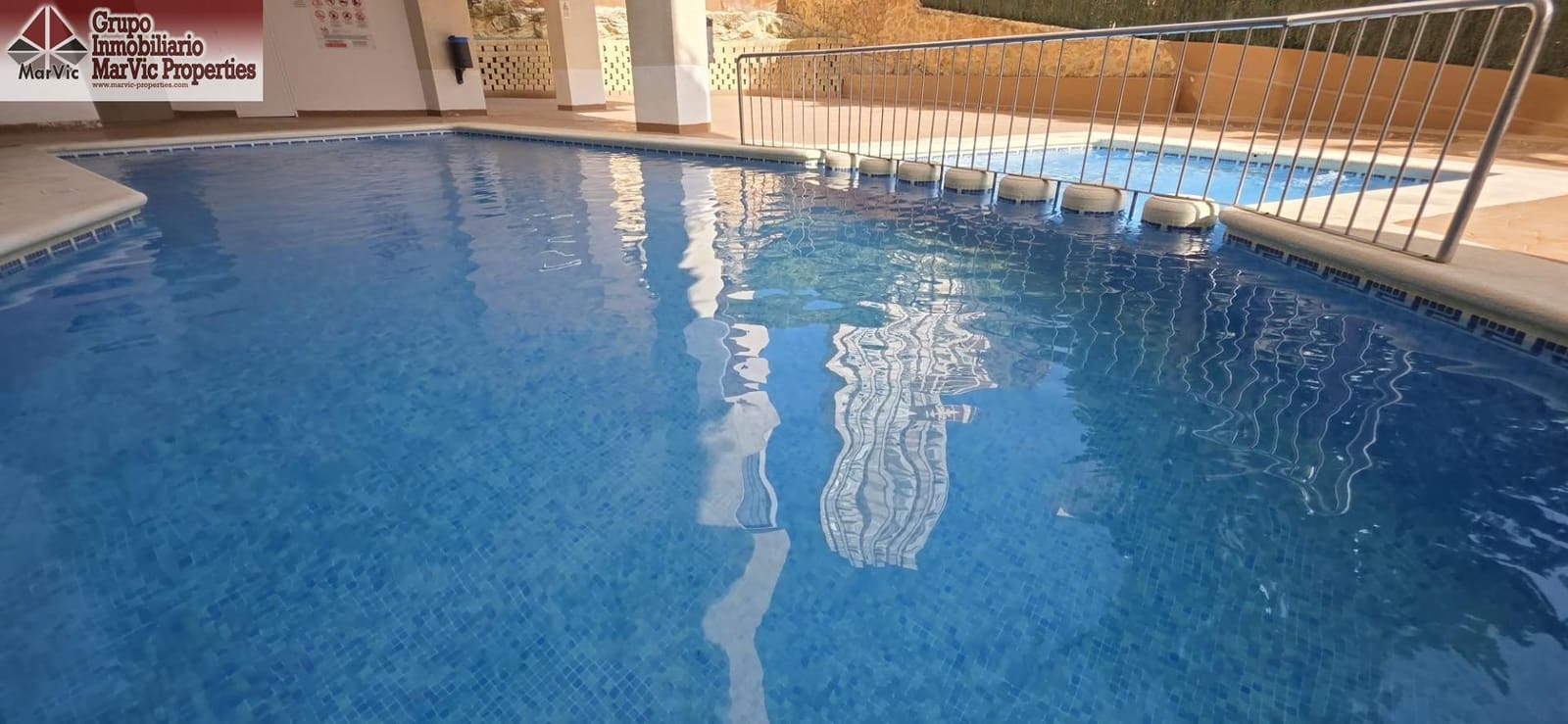 2 Zimmer Wohnung zu vermieten in Benidorm mit Pool Garage - 1.300 € (Ref: 9920455)