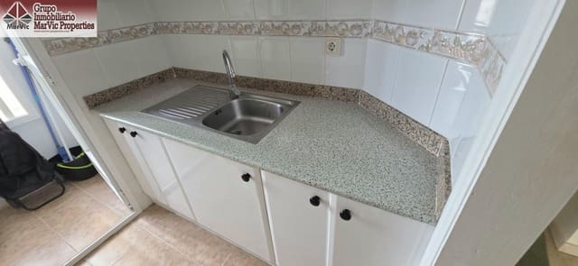 Piso de 2 habitaciones en Rincón de Loix, Benidorm en venta con piscina - 260.000 € (Ref: 9920455)