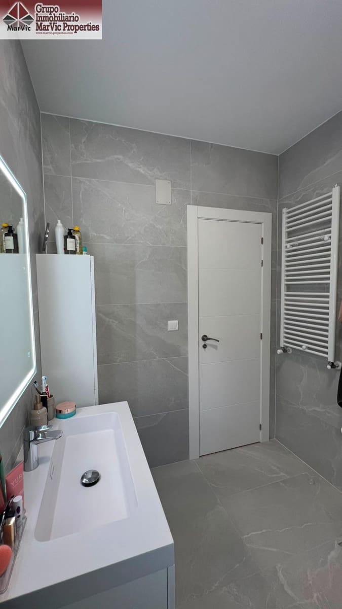 4 bedroom Villa for sale in Benidorm with pool garage - € 870,000 (Ref: 9920456)
