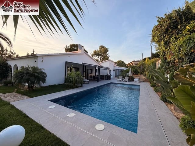 4 sypialnia Willa na sprzedaż w Rincón de Loix, Benidorm z basenem garażem - 870 000 € (Ref: 9920456)