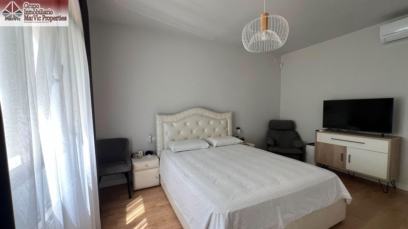 4 bedroom Villa for sale in Benidorm with pool garage - € 870,000 (Ref: 9920456)