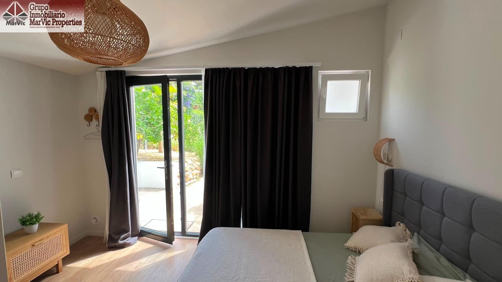 4 bedroom Villa for sale in Benidorm with pool garage - € 870,000 (Ref: 9920456)