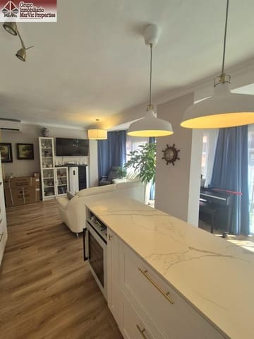 4 soveværelse Lejlighed til salg i Rincón de Loix, Benidorm med swimmingpool - € 336.000 (Ref: 9927448)