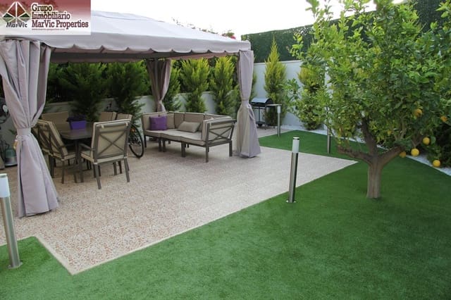 Apartamento de 2 habitaciones en Finestrat en venta con piscina garaje - 259.000 € (Ref: 9936432)