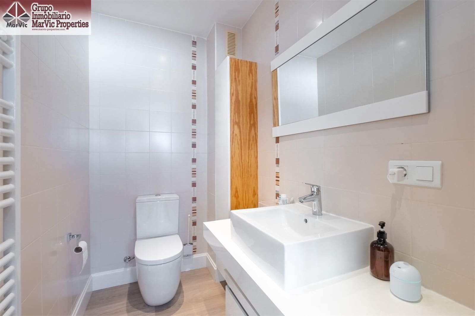 4 sypialnia Willa na sprzedaż w Alfaz del Pi / L'Alfas del Pi z basenem - 577 000 € (Ref: 9938245)