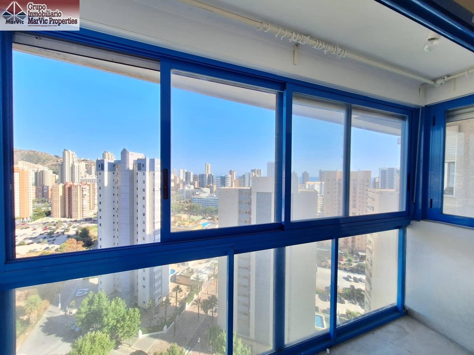 2 camera da letto Appartamento in vendita in Benidorm con piscina - 285.000 € (Rif: 9938246)
