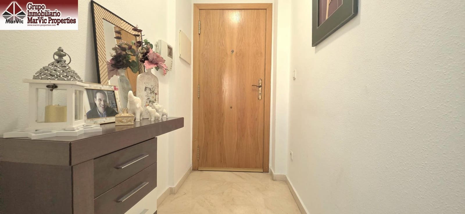 3 bedroom Flat for sale in Benidorm with garage - € 345,000 (Ref: 9966686)