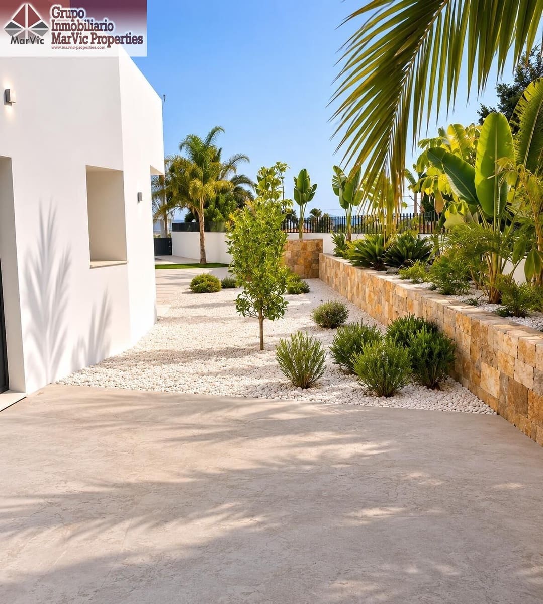3 soverom Villa til salgs i Alfaz del Pi / L'Alfas del Pi med svømmebasseng garasje - € 850 000 (Ref: 9977359)