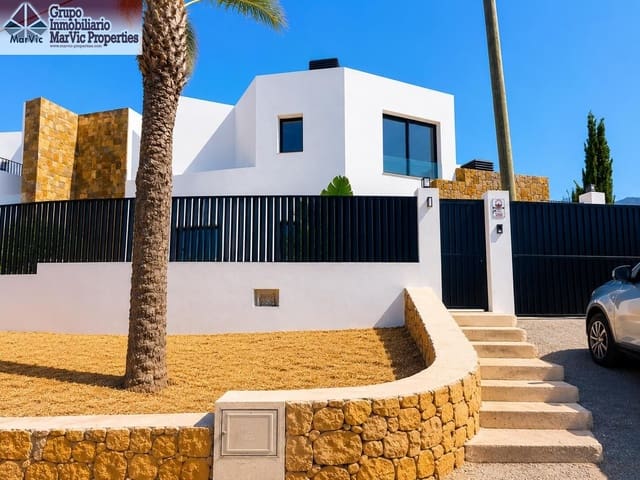 3 soverom Villa til salgs i Alfaz del Pi / L'Alfàs del Pi med svømmebasseng garasje - € 850 000 (Ref: 9977359)