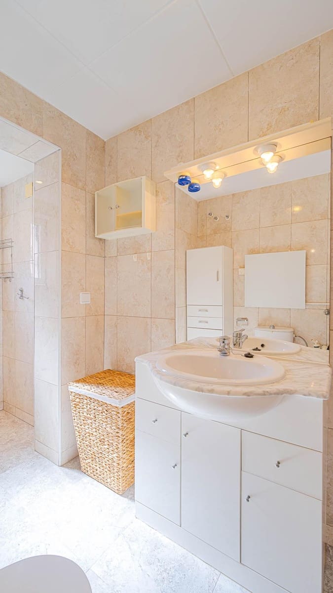 2 bedroom Villa for sale in La Florida with pool garage - € 194,999 (Ref: 10005335)