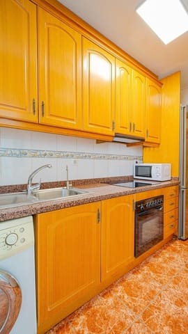 2 slaapkamer Penthouse te koop in Puerto Deportivo, Torrevieja met garage - € 226.000 (Ref: 10013085)