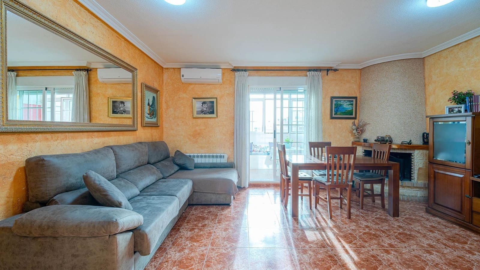 2 slaapkamer Penthouse te koop in Torrevieja met garage - € 226.000 (Ref: 10013085)