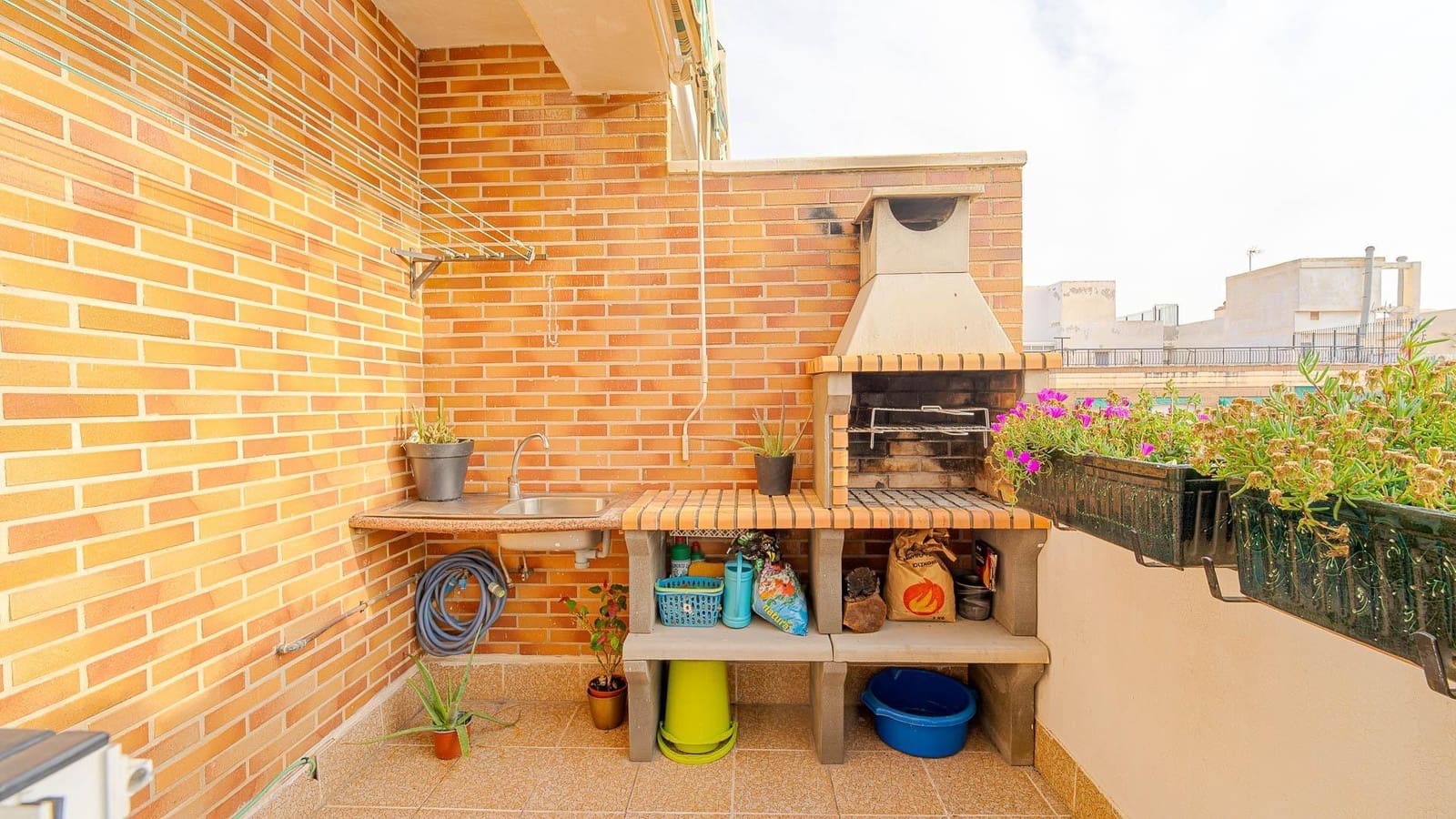 2 slaapkamer Penthouse te koop in Torrevieja met garage - € 226.000 (Ref: 10013085)