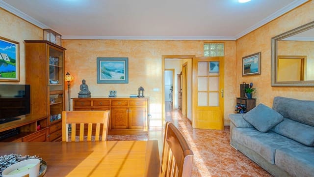 2 slaapkamer Penthouse te koop in Puerto Deportivo, Torrevieja met garage - € 226.000 (Ref: 10013085)