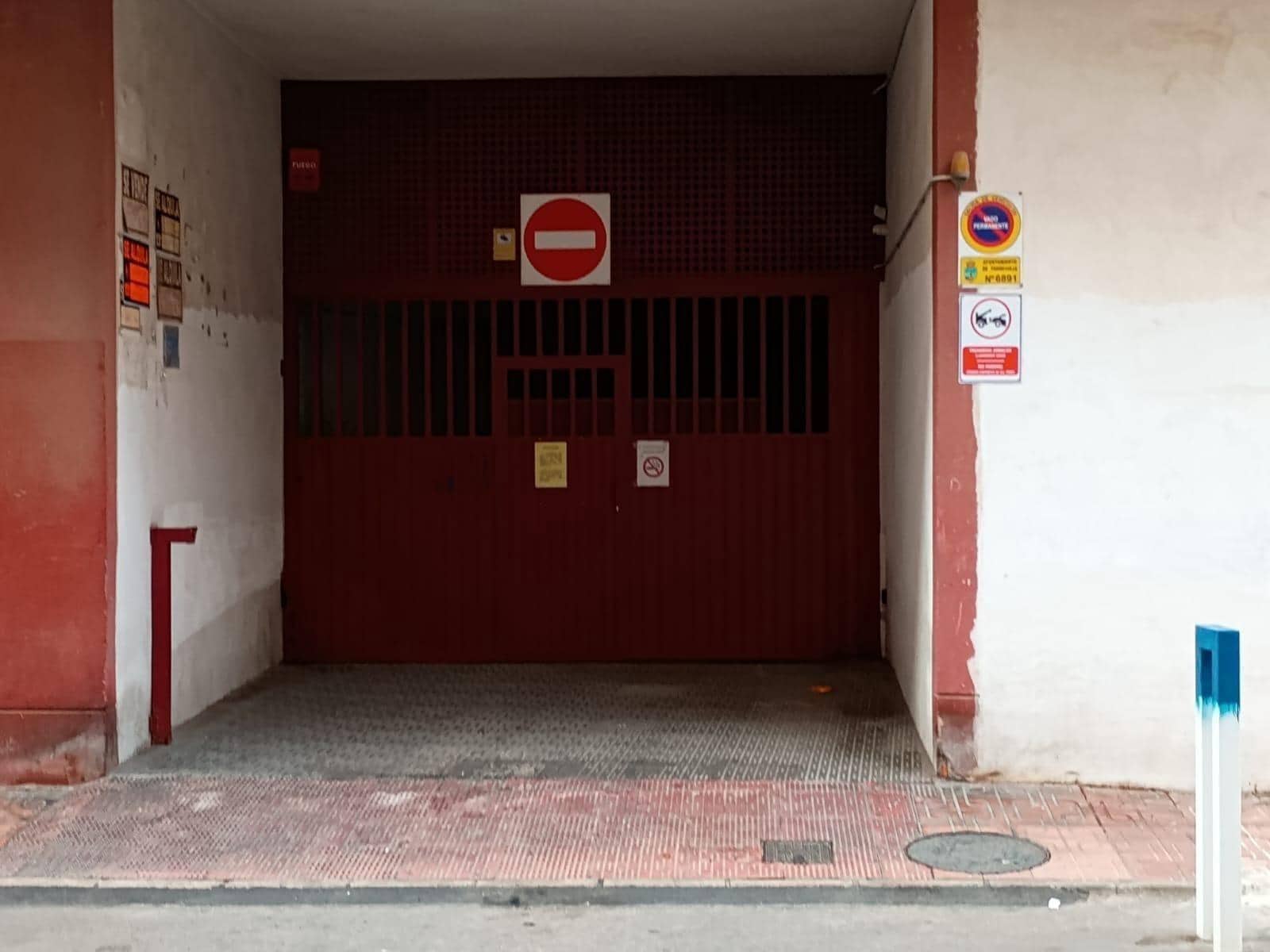 Garage à vendre à Torrevieja - 11 999 € (Ref: 10021028)