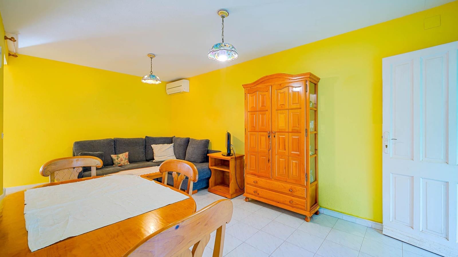 3 bedroom Bungalow for sale in Torrevieja with pool - € 164,999 (Ref: 10024261)