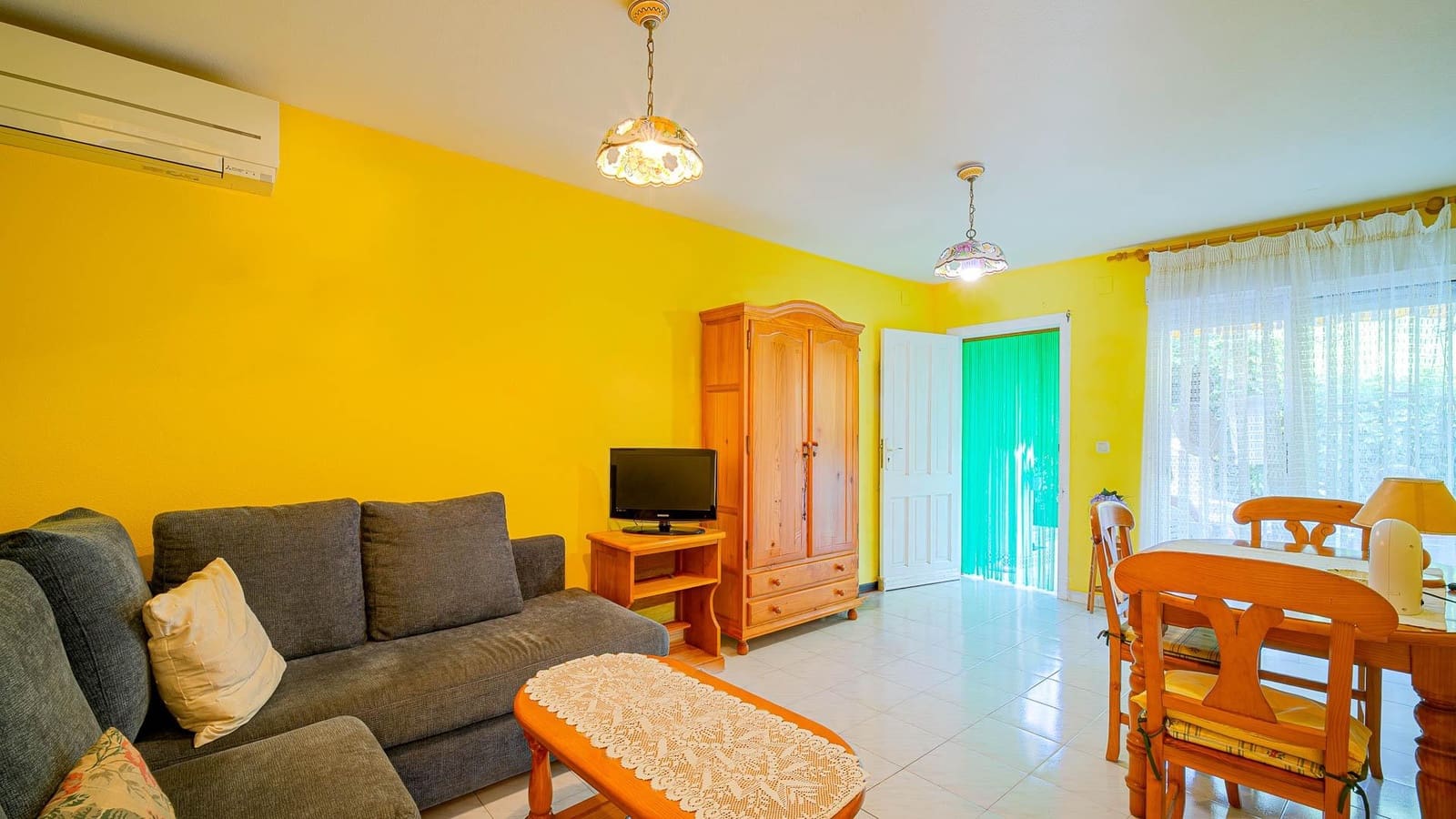 3 bedroom Bungalow for sale in Torrevieja with pool - € 164,999 (Ref: 10024261)