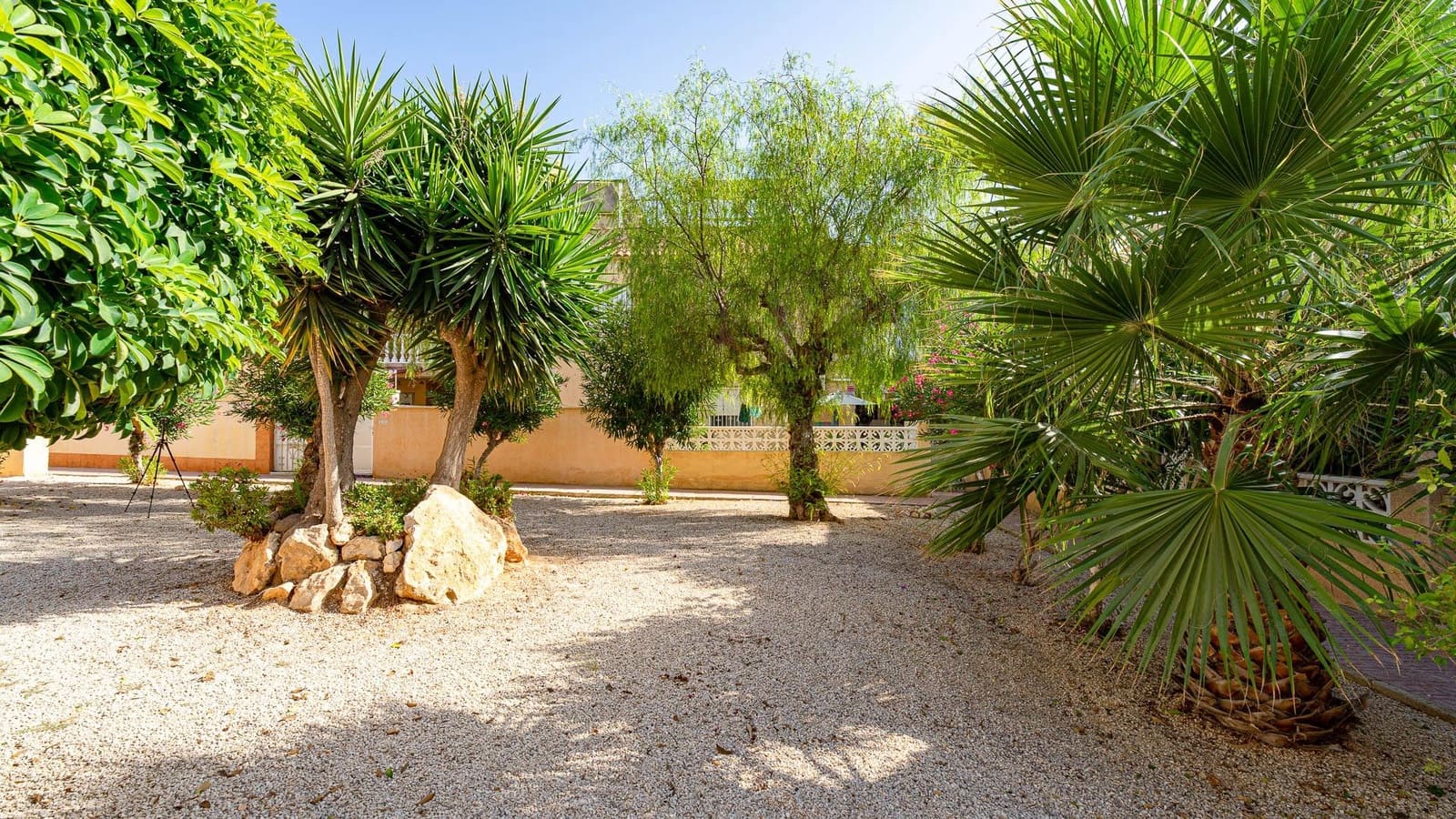 3 bedroom Bungalow for sale in Torrevieja with pool - € 164,999 (Ref: 10024261)
