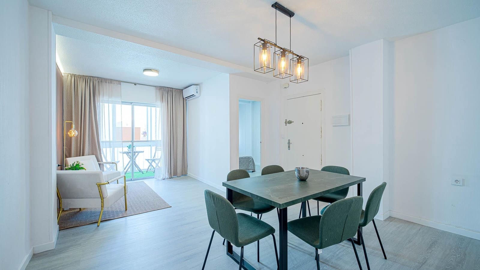 3 chambre Appartement à vendre à Torrevieja - 229 000 € (Ref: 10025838)