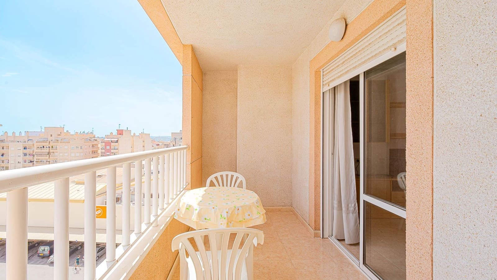 2 quarto Penthouse para venda em Torrevieja com piscina - 129 999 € (Ref: 10030677)
