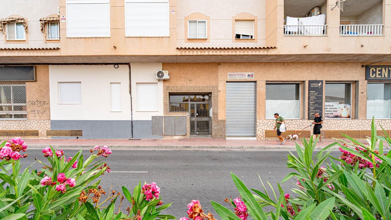 2 quarto Penthouse para venda em Torrevieja com piscina - 129 999 € (Ref: 10030677)