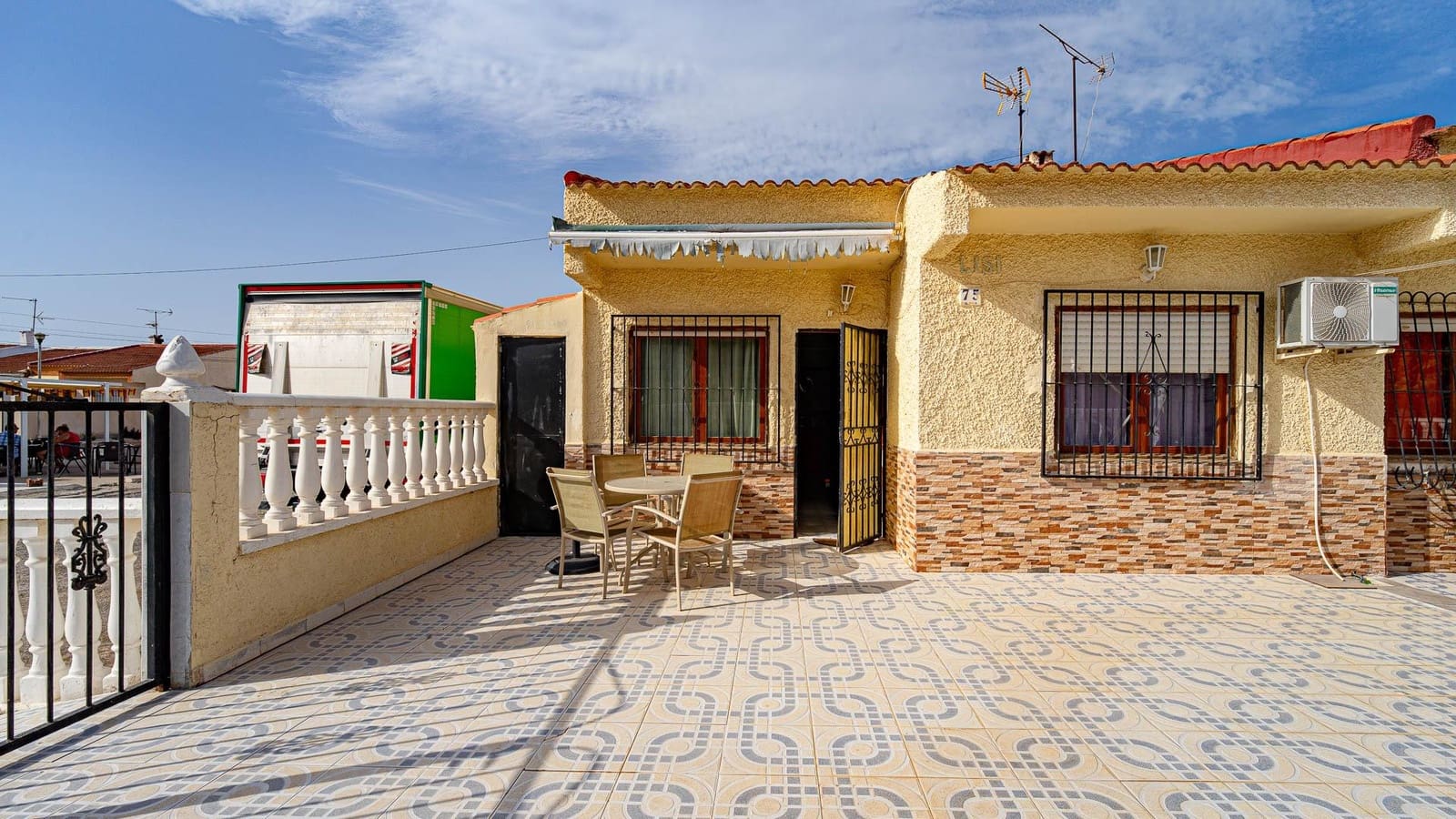 2 slaapkamer Bungalow te koop in El Limonar - € 114.999 (Ref: 10033663)