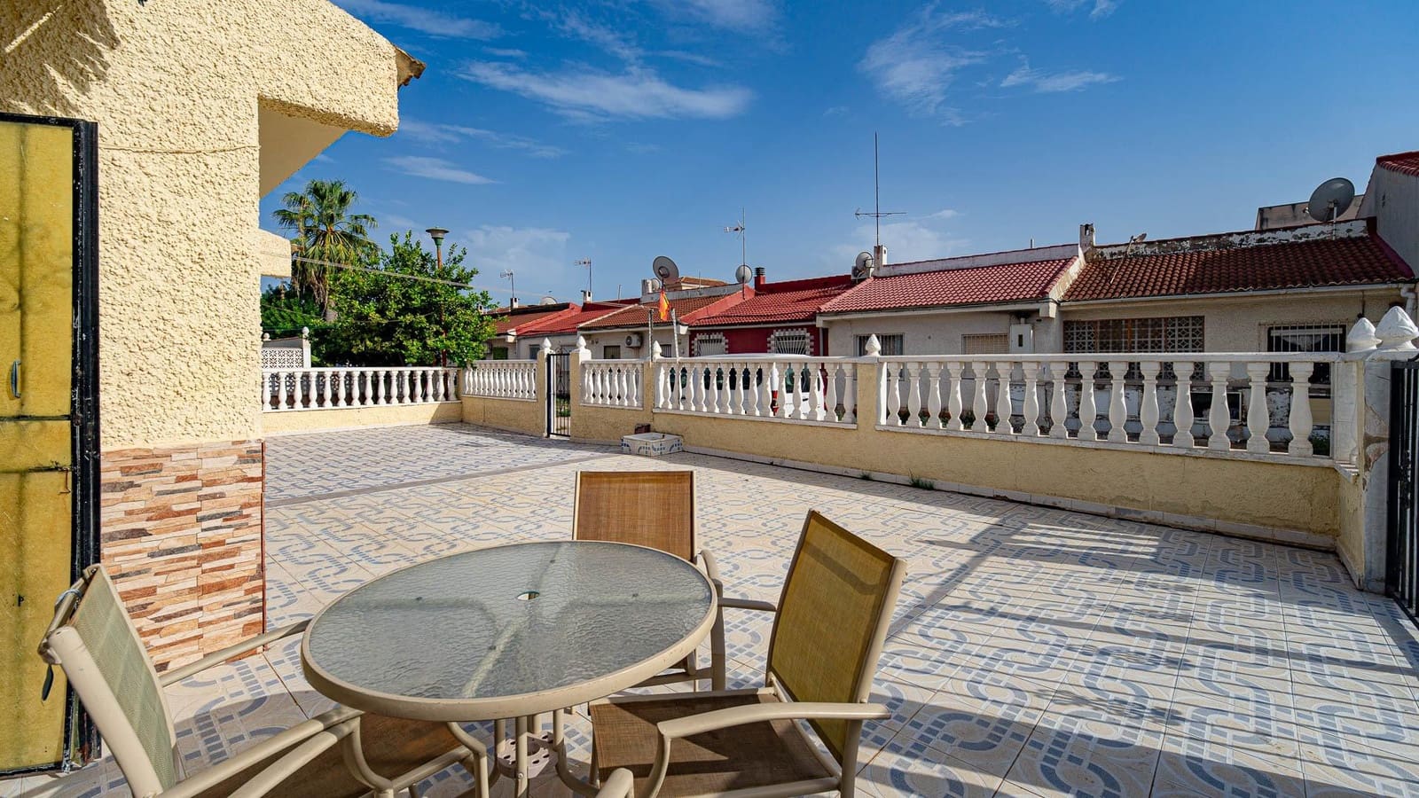 2 slaapkamer Bungalow te koop in El Limonar - € 114.999 (Ref: 10033663)