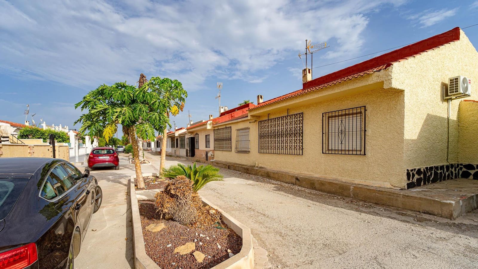 2 slaapkamer Bungalow te koop in El Limonar - € 114.999 (Ref: 10033663)