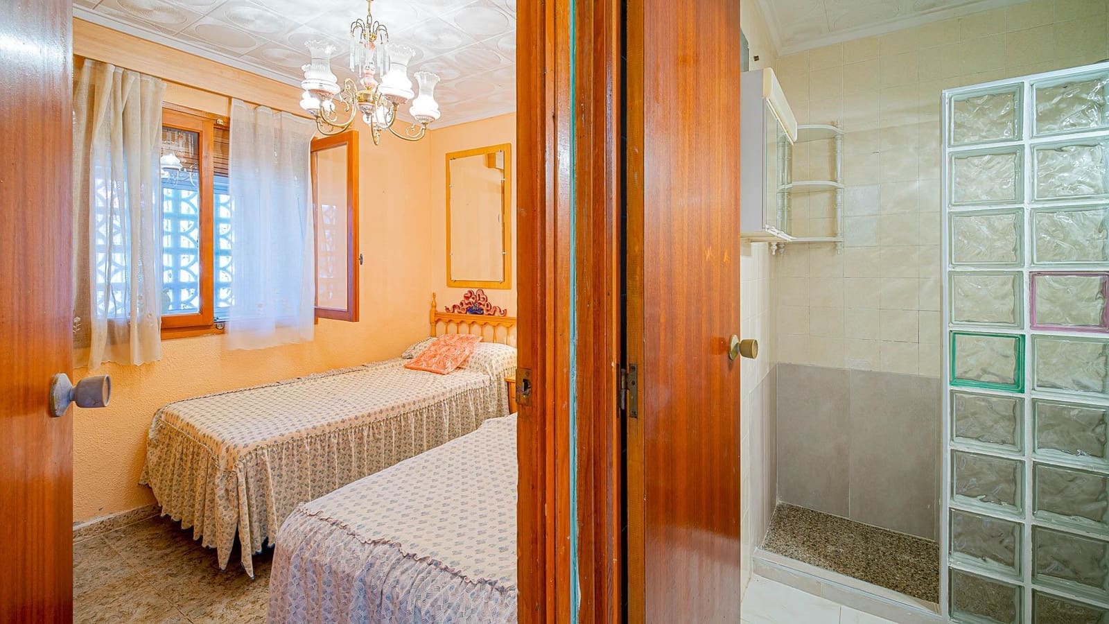 4 soverom Bungalow til salgs i El Limonar - € 229 999 (Ref: 10037537)