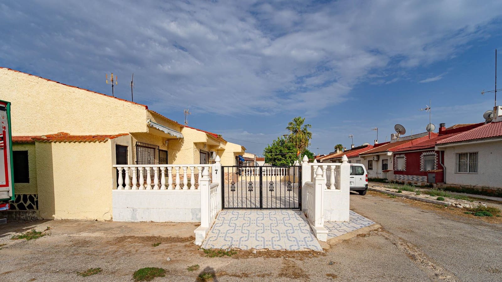 4 soverom Bungalow til salgs i El Limonar - € 229 999 (Ref: 10037537)