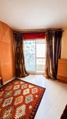 Studio à vendre à Torrevieja avec piscine - 80 000 € (Ref: 10043145)