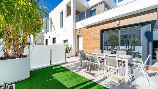 3 slaapkamer Villa te koop in Desamparados - Hurchillo - Torremendo, Orihuela met zwembad - € 450.000 (Ref: 10044950)