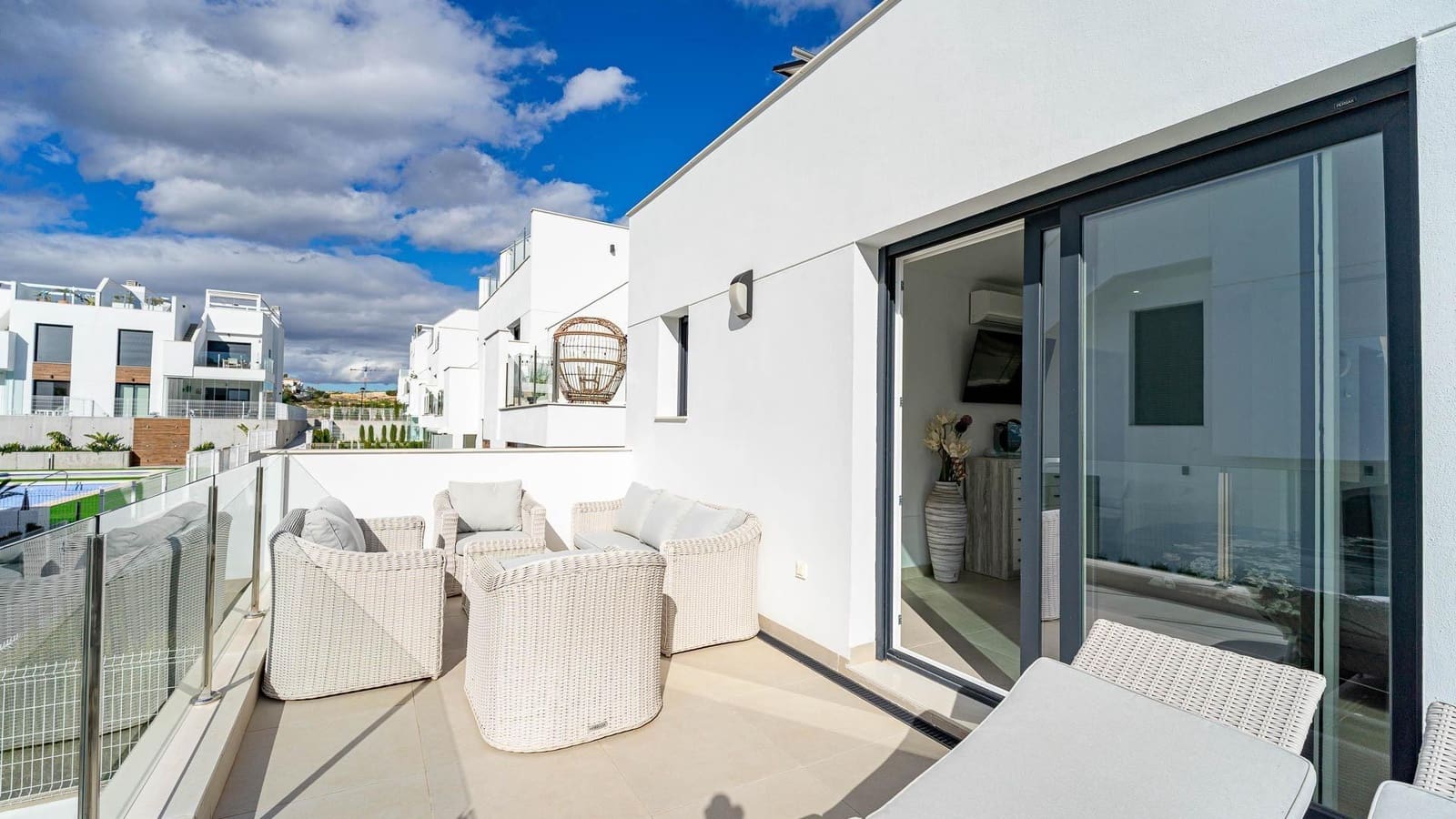 3 slaapkamer Villa te koop in Orihuela met zwembad - € 450.000 (Ref: 10044950)