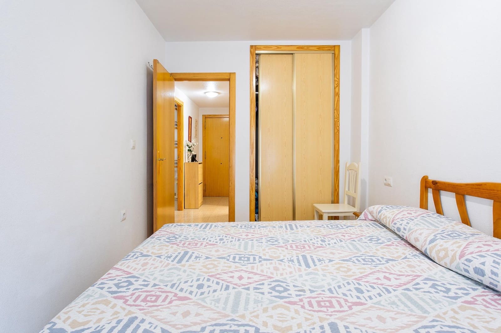 2 sovrum Lägenhet till salu i Torrevieja med pool - 129 999 € (Ref: 10047464)