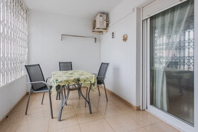 2 sovrum Lägenhet till salu i Centro, Torrevieja med pool - 129 999 € (Ref: 10047464)