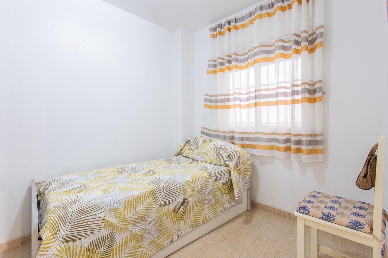 2 sovrum Lägenhet till salu i Torrevieja med pool - 129 999 € (Ref: 10047464)