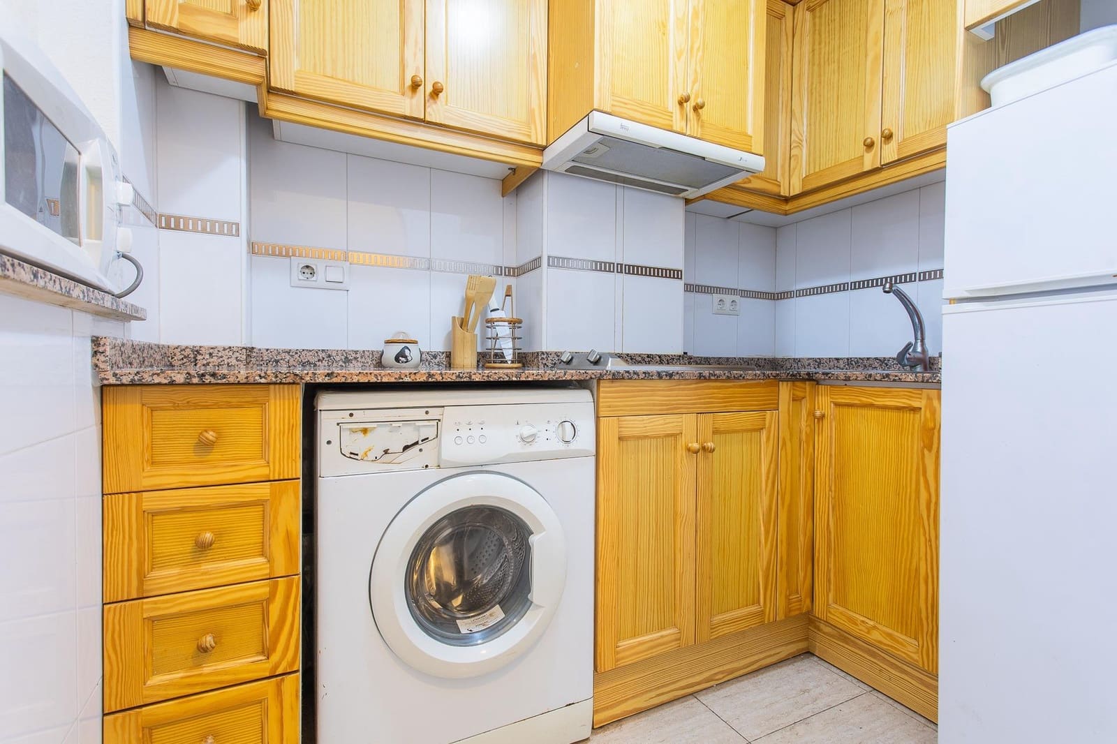 2 sovrum Lägenhet till salu i Torrevieja med pool - 129 999 € (Ref: 10047464)
