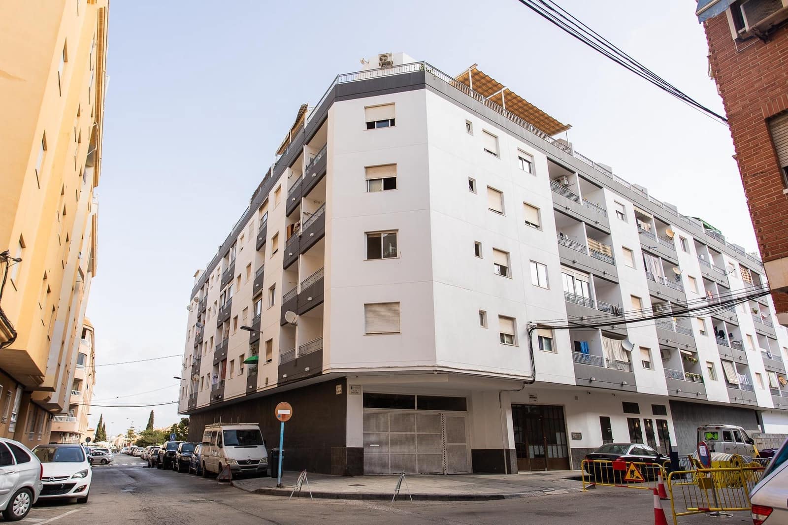 2 sovrum Lägenhet till salu i Torrevieja med pool - 129 999 € (Ref: 10047464)