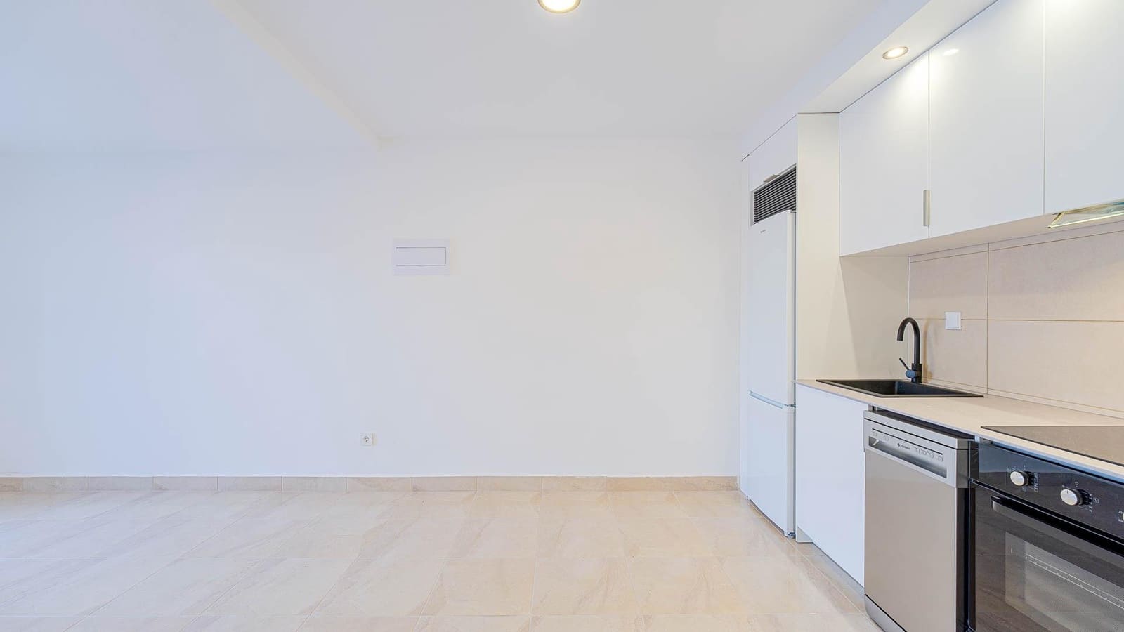 Bungalow myytävänä paikassa Torrevieja - 95 000 € (Ref: 10067833)